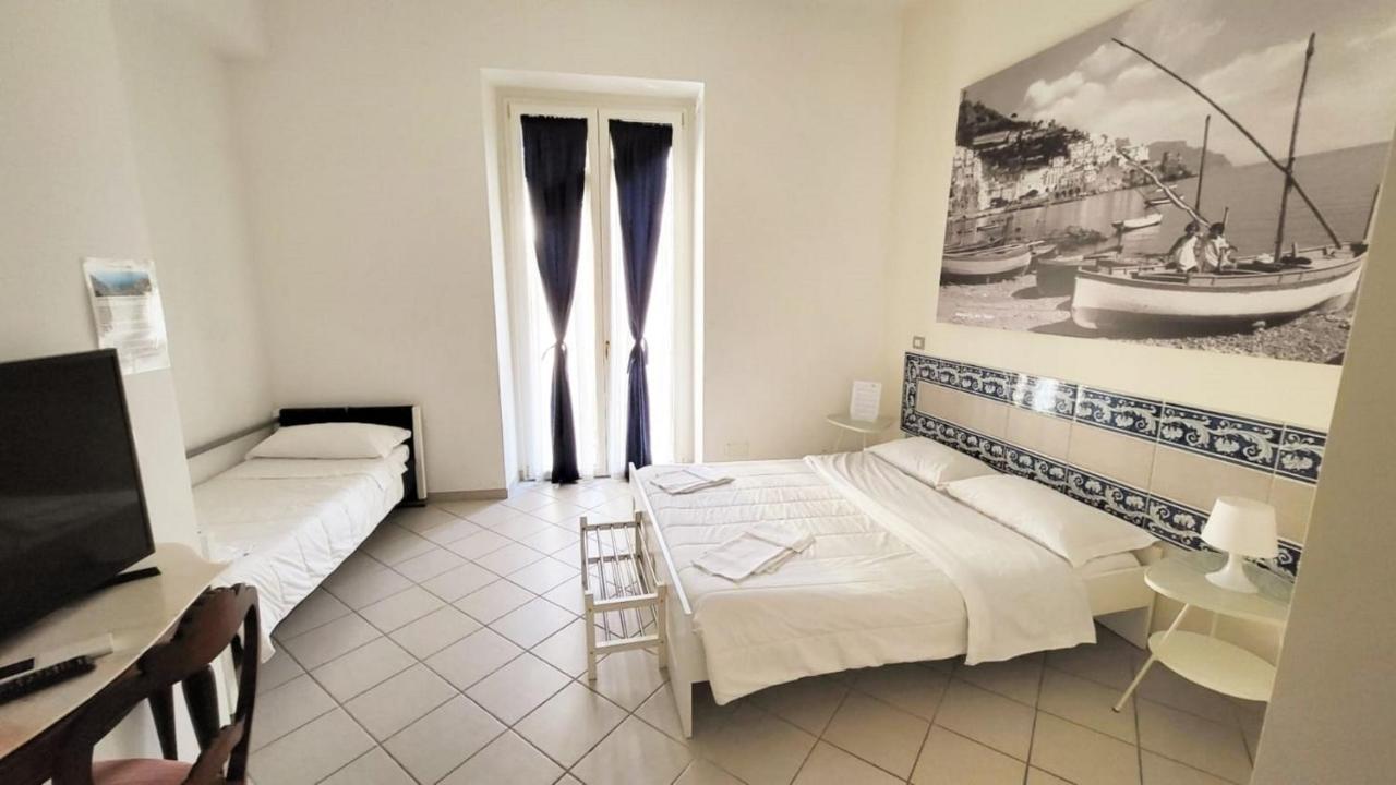 Santi E Saraceni Rooms Салерно Экстерьер фото