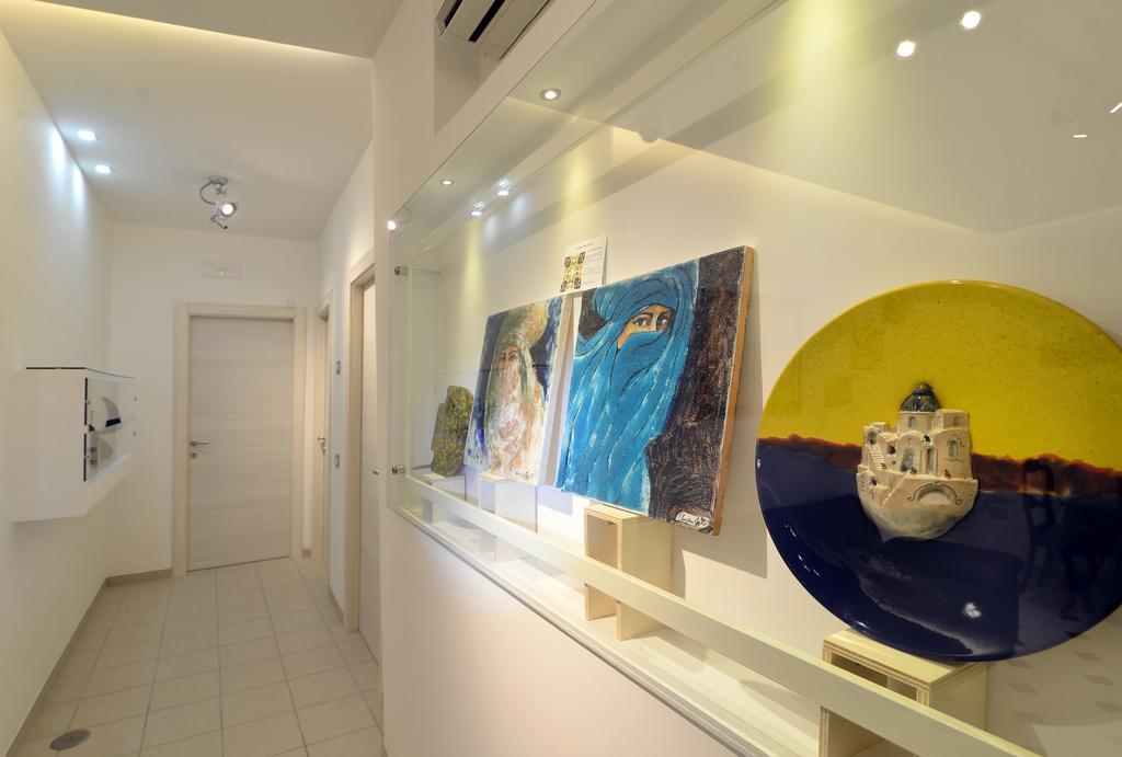 Santi E Saraceni Rooms Салерно Экстерьер фото